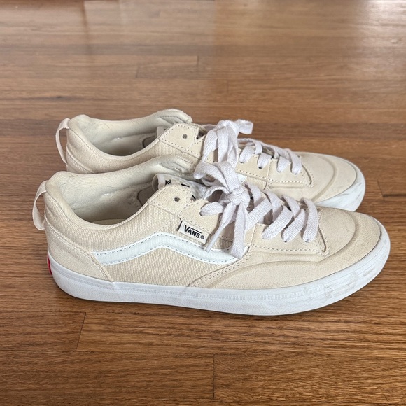Vans Cream Low-Top Sneakers - Picture 4 of 4